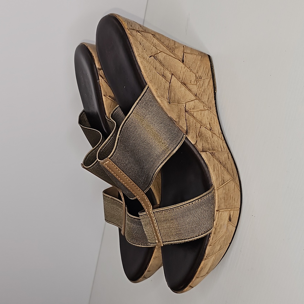 Yellow Box Tan / Gold / Copper Wedge